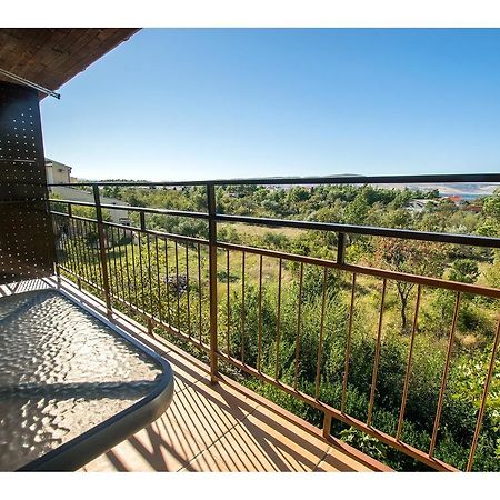 Apartments Velebit Стариград-Пакленица Экстерьер фото