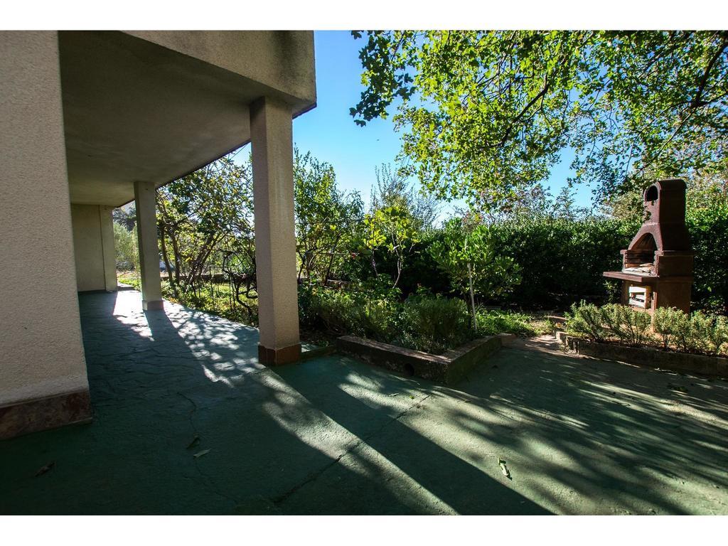 Apartments Velebit Стариград-Пакленица Экстерьер фото